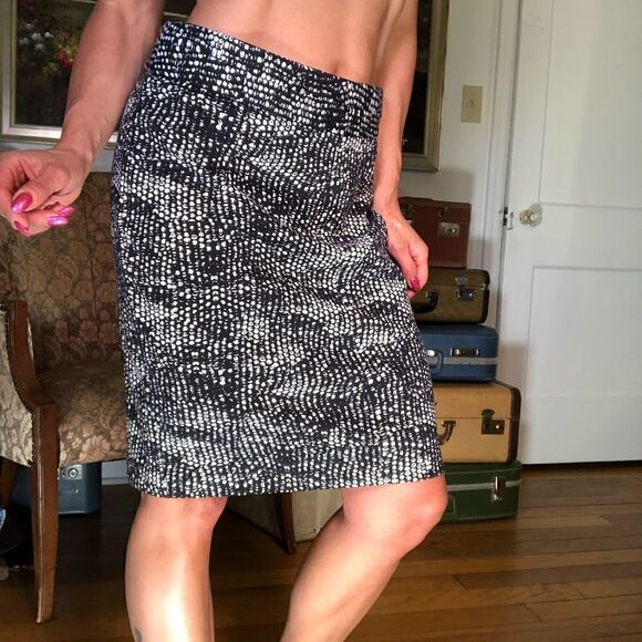 Grace Elements Dresses & Skirts - NWT Grace Elements pencil skirt
